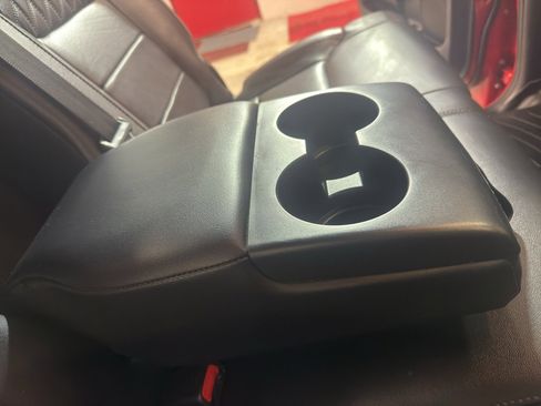 Used 2018 Toyota Tundra Platinum image 27