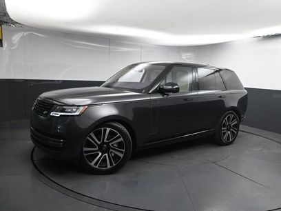 Used 2023 Land Rover Range Rover SE