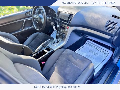 Used 2008 Subaru Outback 2.5i L.L. Bean AWD/4WD image 11