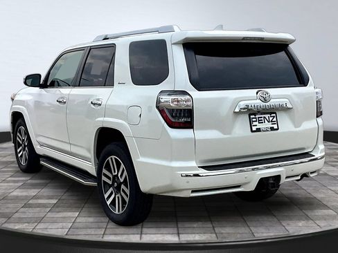 Used 2019 Toyota 4Runner Limited AWD/4WD image 5