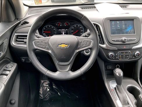 Used 2018 Chevrolet Equinox LT image 5