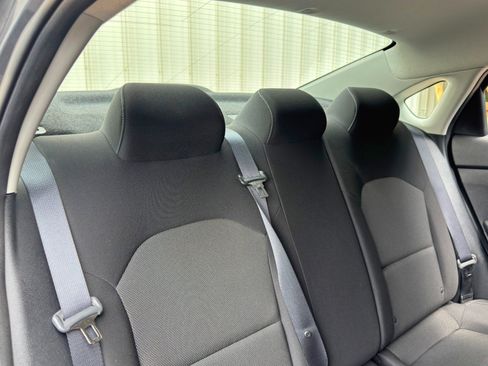 Used 2024 Kia Forte LXS FWD image 31