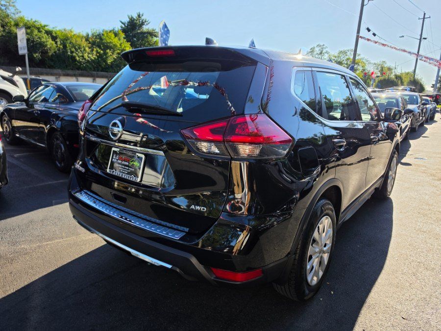Used 2019 Nissan Rogue S AWD/4WD image 3
