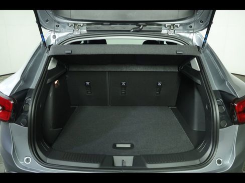 New 2026 Chevrolet Trax LT w/ Driver Confidence Package image 11