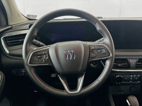 Used 2025 Buick Encore GX Preferred FWD image 18