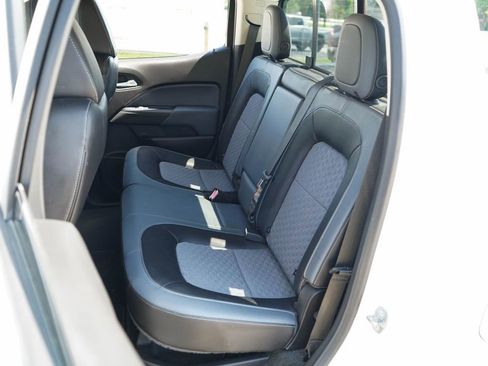 Used 2017 Chevrolet Colorado Z71 AWD/4WD image 9
