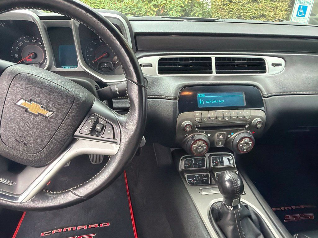 Used 2012 Chevrolet Camaro SS w/ Orange Stripe Package RWD image 3