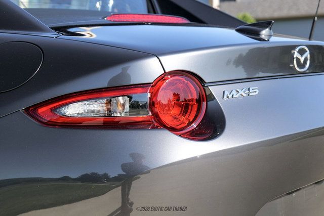 Used 2017 MAZDA MX-5 Miata RF Grand Touring RWD image 58