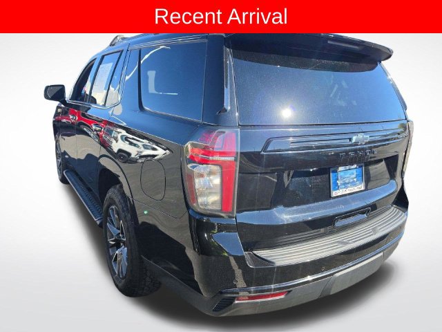 Used 2023 Chevrolet Tahoe Z71 w/ Luxury Package AWD/4WD image 3