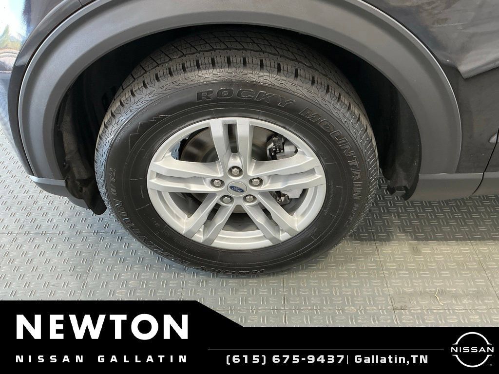 Used 2020 Ford Explorer XLT w/ Comfort Package AWD/4WD image 47