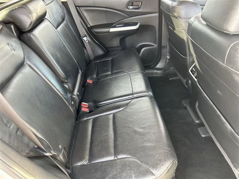 Used 2016 Honda CR-V Touring image 10