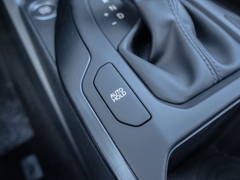 New 2025 Kia K4 LXS FWD image 25