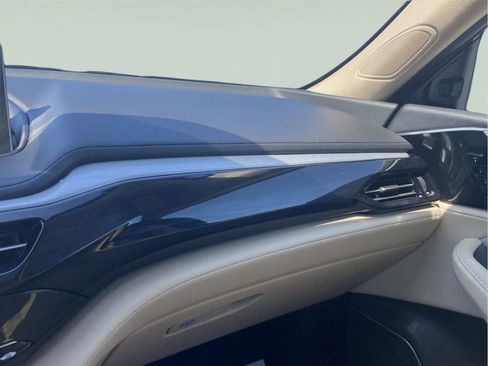 Used 2023 Acura MDX SH-AWD w/ Technology Package image 30