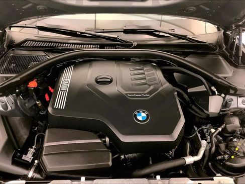 Used 2024 BMW 330i xDrive Sedan w/ Premium Package AWD/4WD image 9