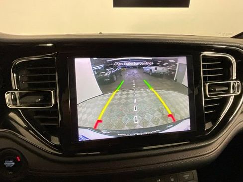 Used 2023 Dodge Durango GT image 33