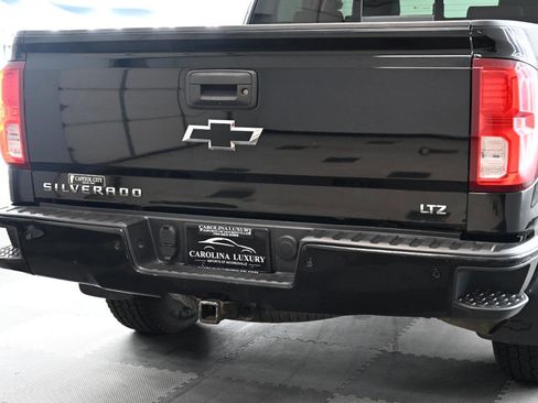 Used 2017 Chevrolet Silverado 1500 LTZ Z71 w/ LTZ Plus Package AWD/4WD image 15