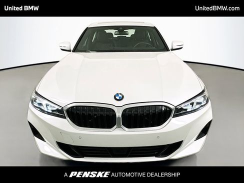 Used 2025 BMW 330i Sedan w/ Convenience Package RWD image 2