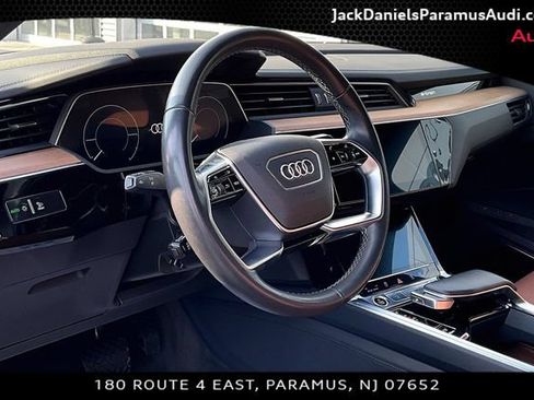 Used 2024 Audi Q8 e-tron Prestige w/ Prestige Package AWD/4WD image 11