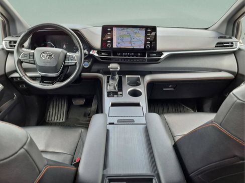 Certified 2021 Toyota Sienna XSE AWD/4WD image 28