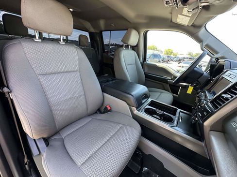 Used 2022 Ford F250 XLT w/ XLT Premium Package AWD/4WD image 23