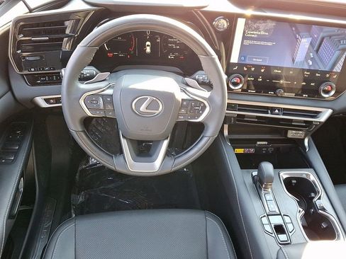 Used 2025 Lexus RX 350 Premium image 12