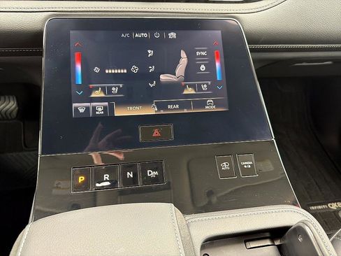 Certified 2025 INFINITI QX80 Sensory image 18