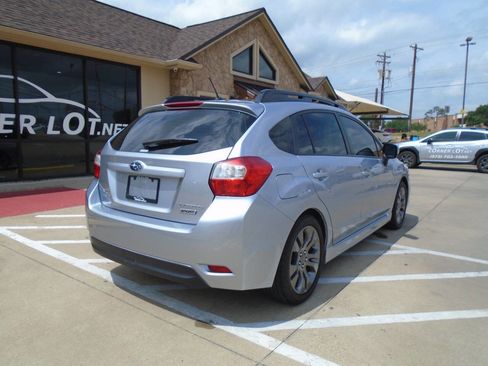 Used 2014 Subaru Impreza 2.0i Sport Premium AWD/4WD image 8