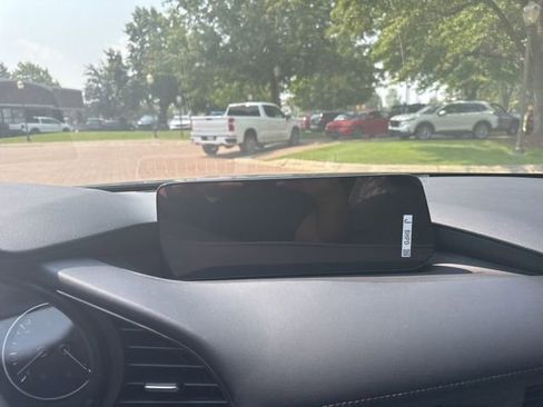 New 2025 MAZDA MAZDA3 Hatchback w/ Appearance Package image 25