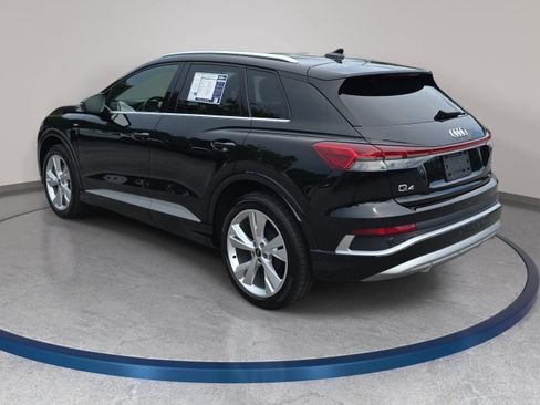 Used 2023 Audi Q4 e-tron Prestige w/ 20" Wheel Package AWD/4WD image 7