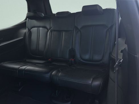 Used 2024 Jeep Wagoneer Series III image 24