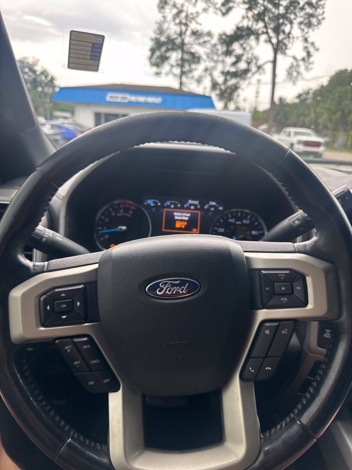 Used 2022 Ford F350 Lariat w/ Lariat Ultimate Package AWD/4WD image 27