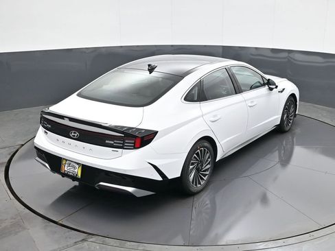 New 2026 Hyundai Sonata Limited image 17