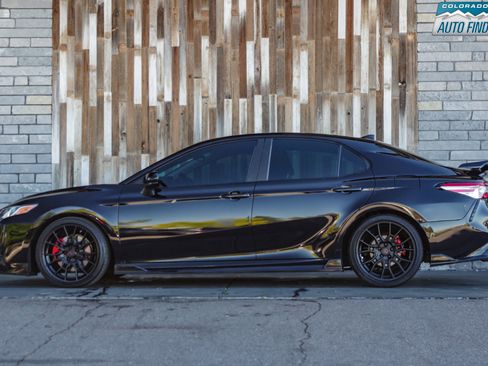 Used 2020 Toyota Camry TRD image 3
