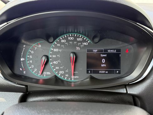 Used 2019 Chevrolet Trax LT AWD/4WD image 20