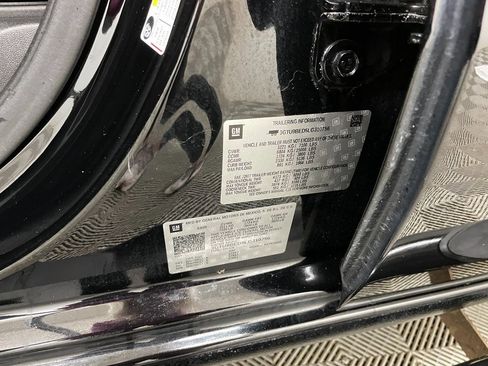 Certified 2020 GMC Sierra 1500 SLE w/ SLE Value Package image 35