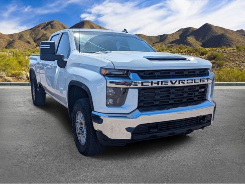 Used 2021 Chevrolet Silverado 2500 LT w/ Z71 Off-Road Package AWD/4WD image 3