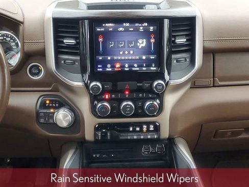 Used 2019 RAM 1500 Laramie image 36