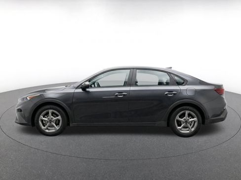 Used 2025 Kia K4 FWD image 4
