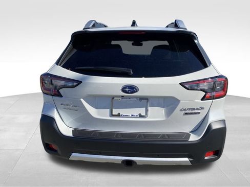 New 2025 Subaru Outback Touring image 5
