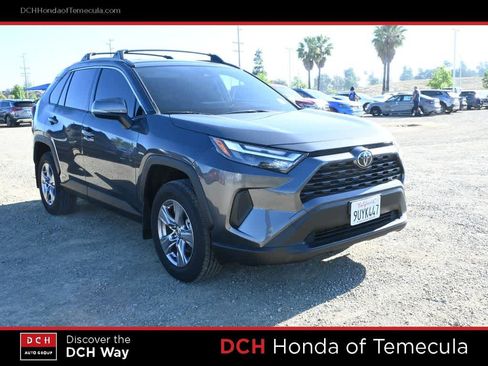 Used 2025 Toyota RAV4 LE AWD/4WD image 3
