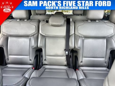 Used 2025 Ford Expedition Max Active AWD/4WD image 15