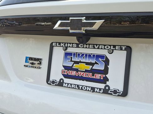 New 2027 Chevrolet Bolt LT w/ Comfort Package image 19