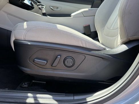 Used 2026 Hyundai Tucson SEL AWD/4WD image 14