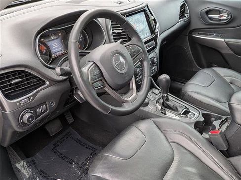 Used 2019 Jeep Cherokee Limited AWD/4WD image 10
