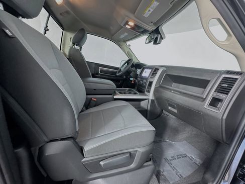 Used 2022 RAM 1500 Express w/ Express Value Package RWD image 30