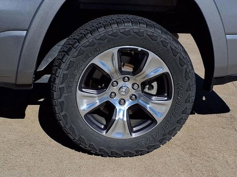 Used 2019 RAM 1500 Laramie image 8