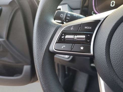 Certified 2026 Kia Seltos LX AWD/4WD image 26