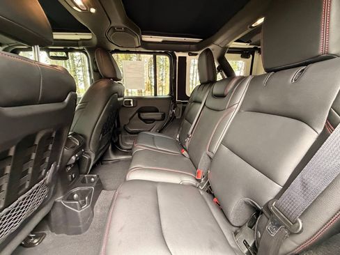 Used 2020 Jeep Wrangler Unlimited Rubicon AWD/4WD image 14