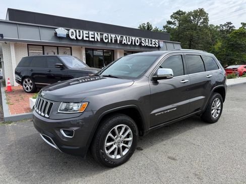 Used 2014 Jeep Grand Cherokee Limited w/ Trailer Tow Group IV AWD/4WD image 2
