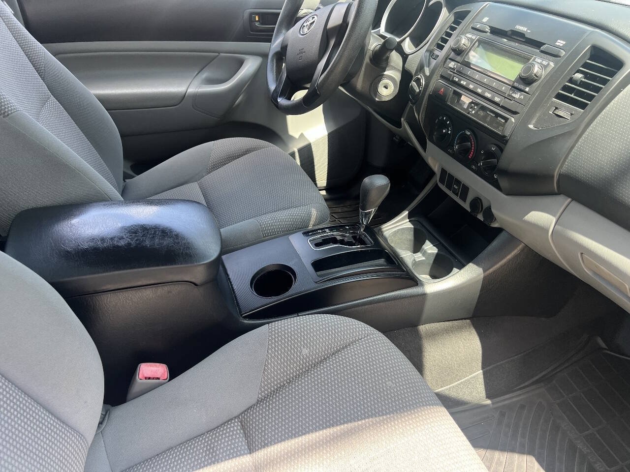 Used 2012 Toyota Tacoma 4x4 Regular Cab image 6